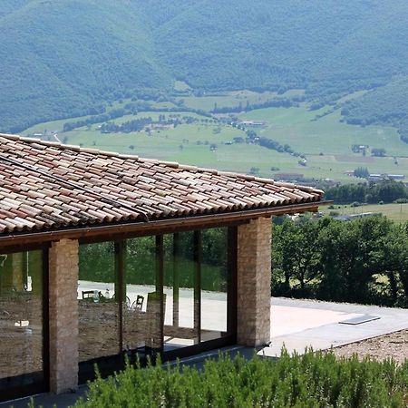 Agriturismo Il Casale Degli Amici 노르시아 외부 사진