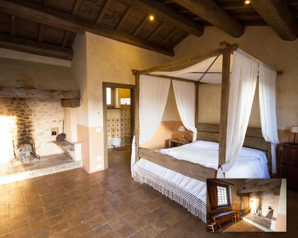 Agriturismo Il Casale Degli Amici 노르시아 외부 사진