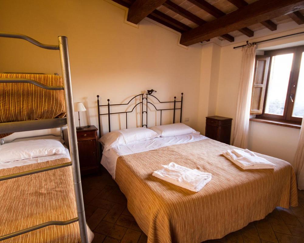 Agriturismo Il Casale Degli Amici 노르시아 외부 사진