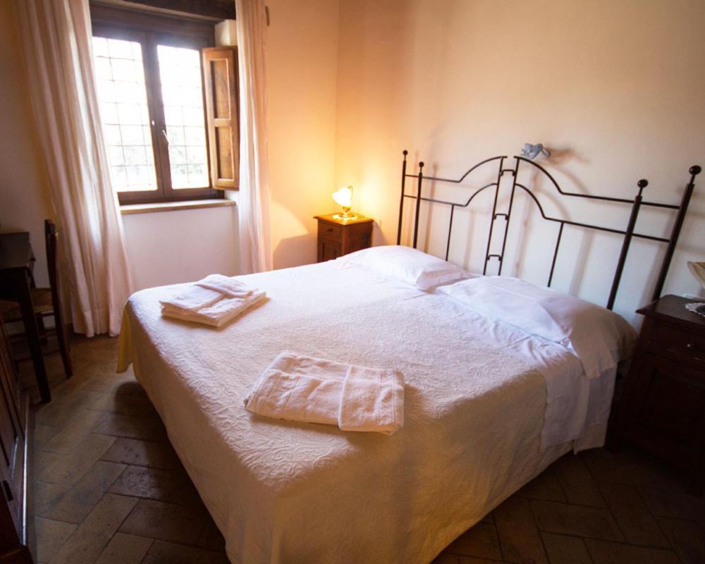 Agriturismo Il Casale Degli Amici 노르시아 외부 사진